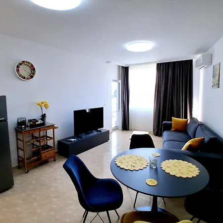 Lazur 2 * Sveti Vlas