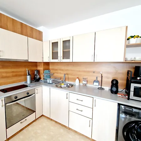 Apartamento Lazur 2 *