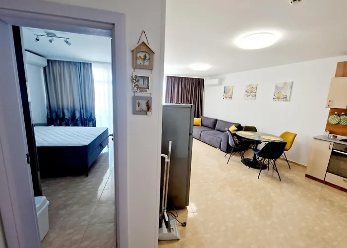 Lazur 2 Apartament
